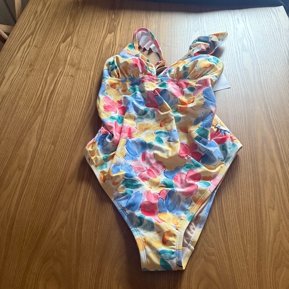 Ruffle Flounce Sleeve Maternity One Piece Swimsuit Isabel by Ingrid & Isabel M - Picture 2 of 6